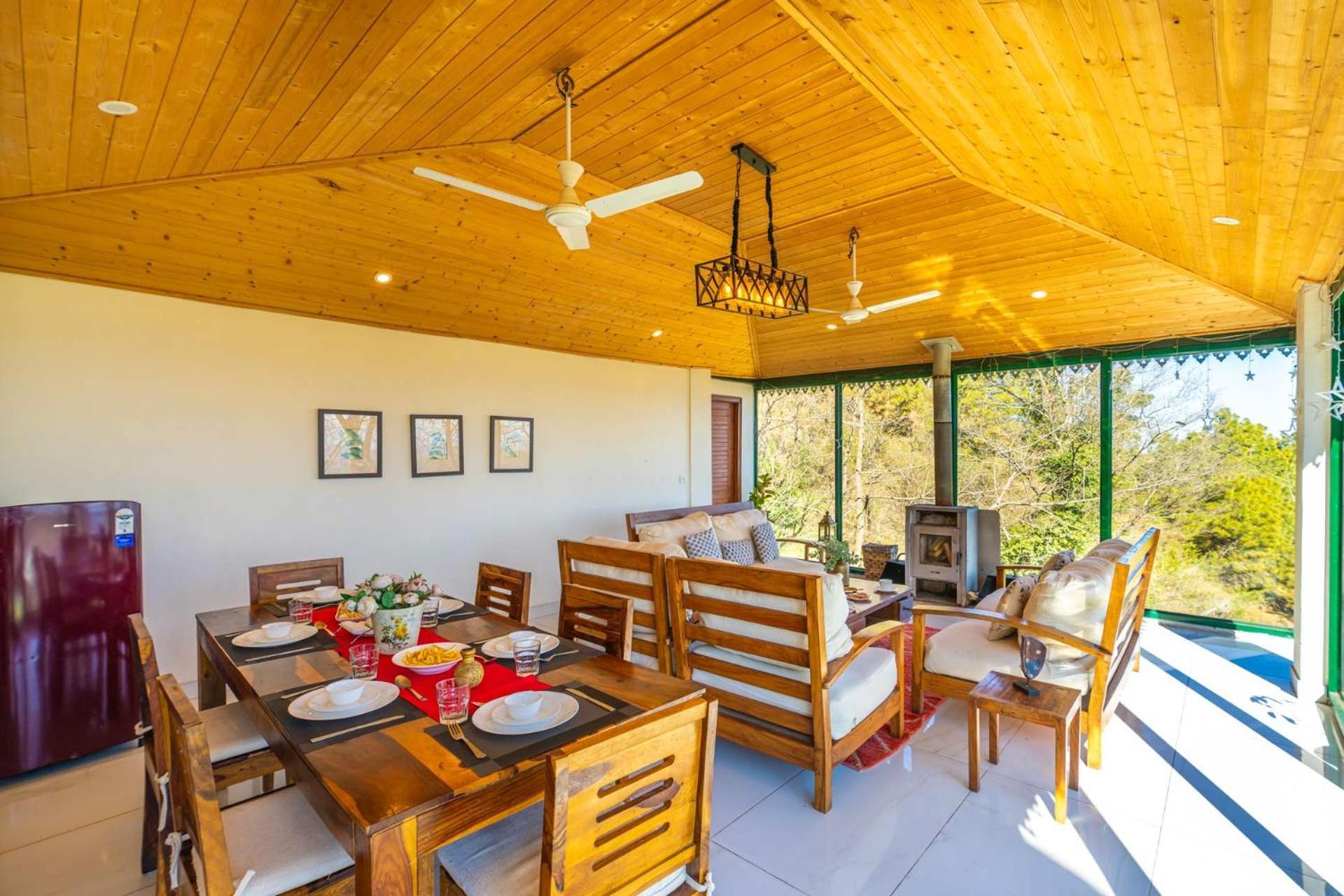 Stayvista At Padam Hill- Pet Friendly Villa With Garden Kasauli Exterior foto